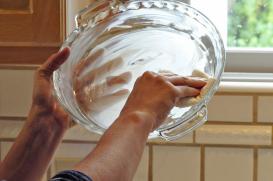 Photo of Lightly oil or spray a pie plate.