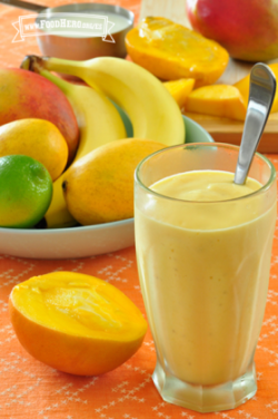 vaso de Licuado de la Riqueza Tropical de Panamá